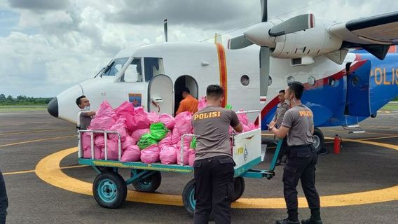 Kabar Gembira bagi Korban Banjir di Kabupaten Bungo, Kapolda Jambi Irjen A Rachmad Wibowo Berikan Bantuan 3,2 Ton Sembako