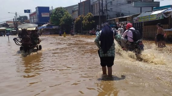 円滑な帰郷の流れを支え、BPBDリアウ州は洪水と地すべりが発生しやすい地域をマッピング