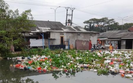 Bekasi Darurat Sampah, Bupati Salahkan Warga Kesadaran Minim