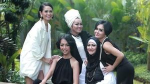 Dedikasi Grup Vokal 5 Wanita untuk Perempuan Tangguh Indonesia