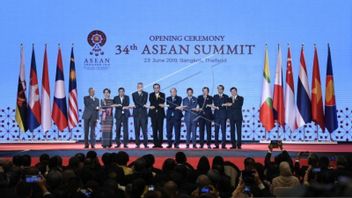 5 ASEAN Political Cooperation: From The Extradition Agreement To The Peace Zone