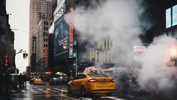 民主党参议员办公室被群众殴打，拒绝向以色列出售价值6亿美元的美国武器