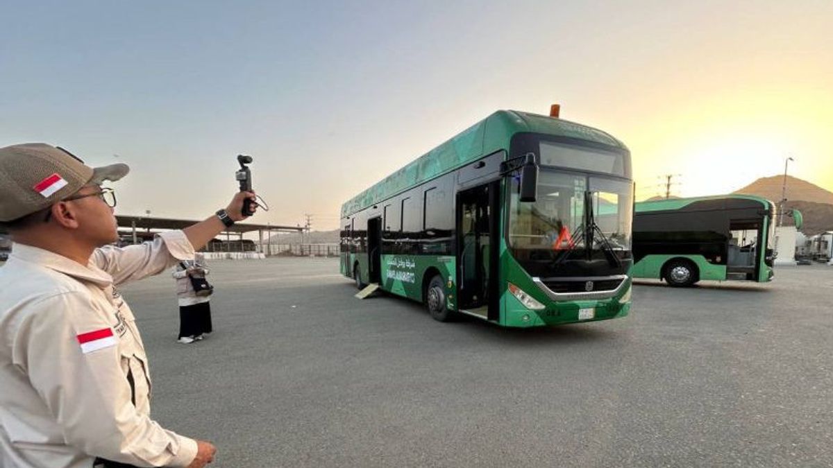 Bus Shalawat Mulai Layani Jemaah Calon Haji Besok