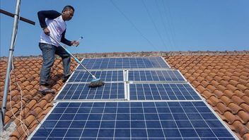 佐科威 同意修订屋顶太阳能发电厂条例,内容如下
