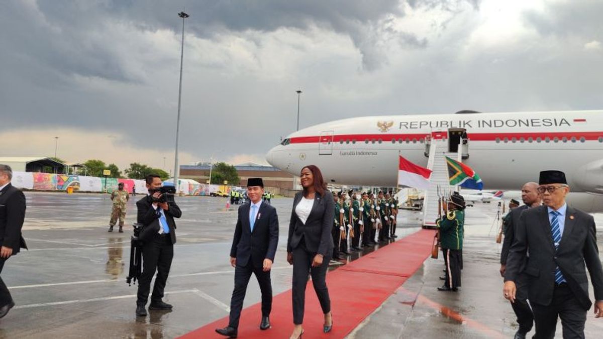 Disambut Tari Pantsula, Wapres Gibran Tiba di Afrika Selatan untuk KTT G20