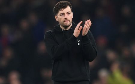 Congkaknya Manajer Sementara Tottenham Hotspur Setelah Tahan Imbang Manchester United