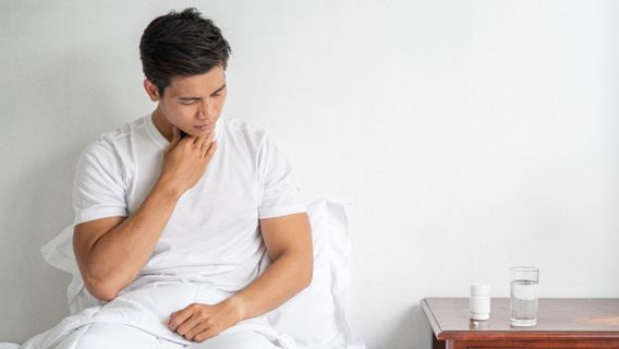 5 Obat Alami Sakit Tenggorokan untuk Melegakan Tenggorokan