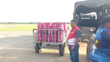 Pertamina Patra Niaga Salurkan BBM dan Elpiji ke Beneur Meriah via Udara