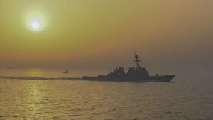 14 Kapal Ubah Haluan Hindari Blokade AS