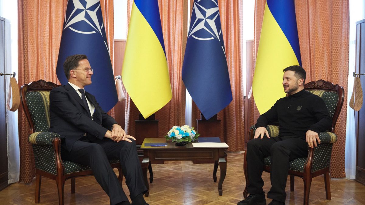 Accompanied By Zelenskyy, NATO Secretary General Visits Ukrainian Odesa After The Russian Attack