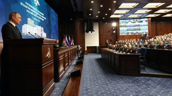 Kumpulkan Pejabat Militer Rusia, Presiden Putin: Pemerintah Menyediakan Semua yang Diminta Tentara, Jangan Anti Kritik 