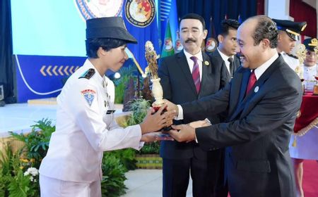 Tingkatkan Daya Saing, Presiden Joko Widodo Berharap Mahasiswa Beradaptasi dengan Teknologi Baru