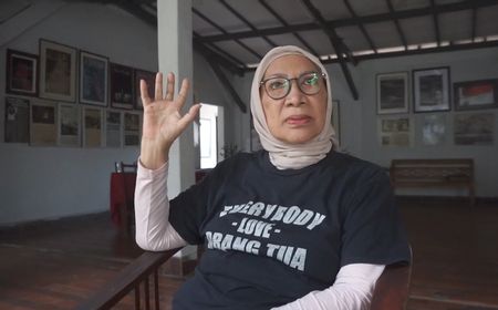 Dilaporkan Cucu Sendiri ke Polisi, Ratna Sarumpaet: Saya Menangis tiap Salat