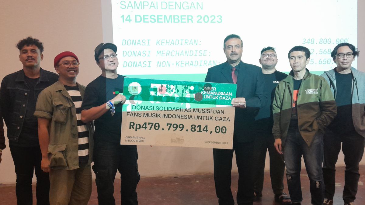 Humanitarian Concert For Gaza Hands Over IDR 470 Million Donation To The Palestinian Embassy