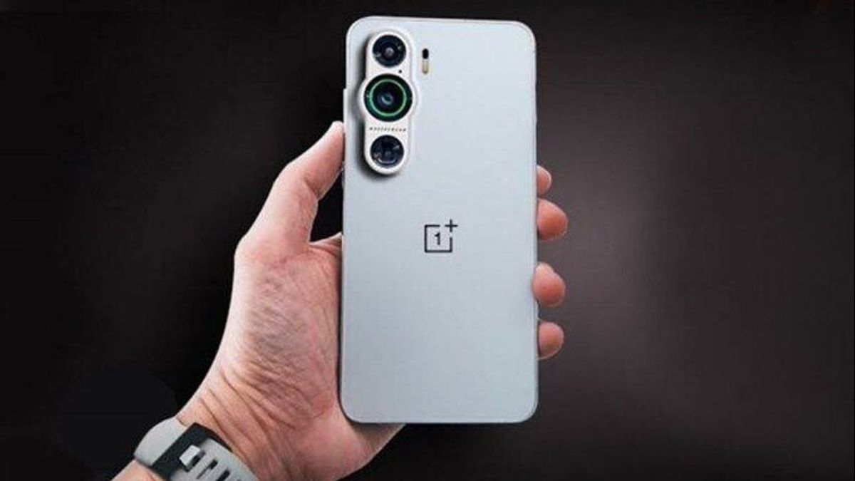 OnePlus13は30分で10万台以上を売り上げるなど、市場での売れ行きは好調だ！