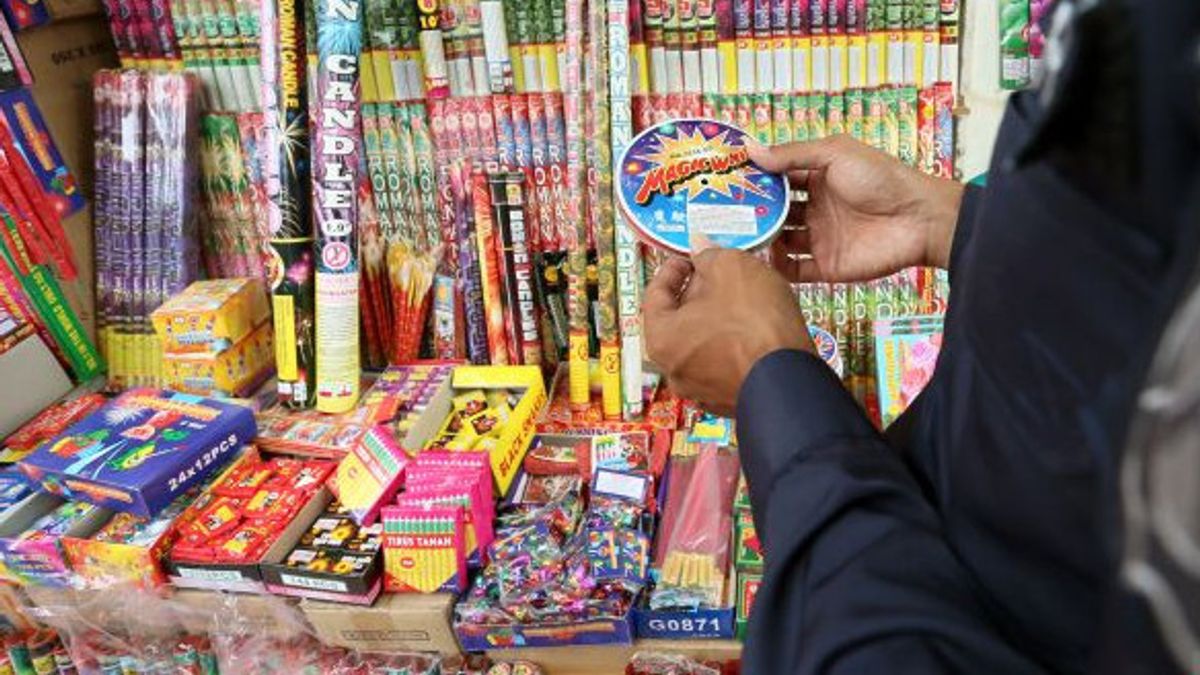 Youth From Kendal Central Java Has 6 Kg Of Firecracker Explosives Threatened With 15 Years In Prison