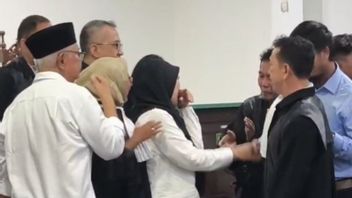 Le juge prononce l'acquittement de quatre accusés de corruption dans le tollé de Bengkulu