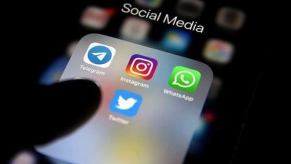 Deux Groupes D’adolescents Qui Se Battent à Sawah Besar S’avèrent être à La Recherche D’argent Sur Les Médias Sociaux, IDR 4 Millions Once Live