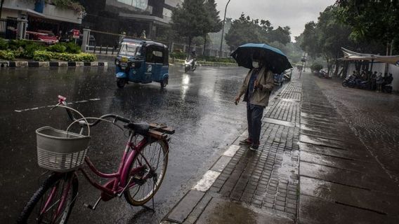 Prakiraan Cuaca BMKG: Hujan Diprakirakan Turun di Sejumlah Kota Besar Senin 10 Januari