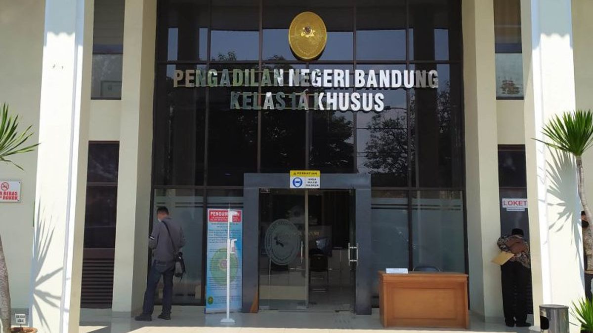 Mass Predictions Exploded At Bahar Smith's Prime Session, Bandung District Court Coordinates With Police On Security