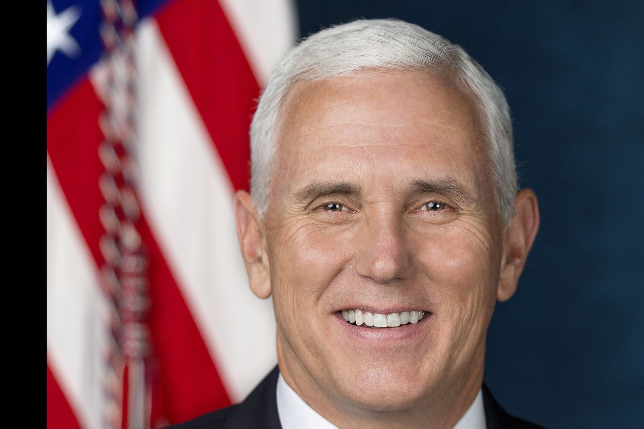 米国副大統領は自分自身を孤立することを拒否する