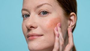 Resting Rich Face: Pesona Minimalis yang Membuat Tampilan Wajah Terlihat Elegan Tanpa Berlebihan 