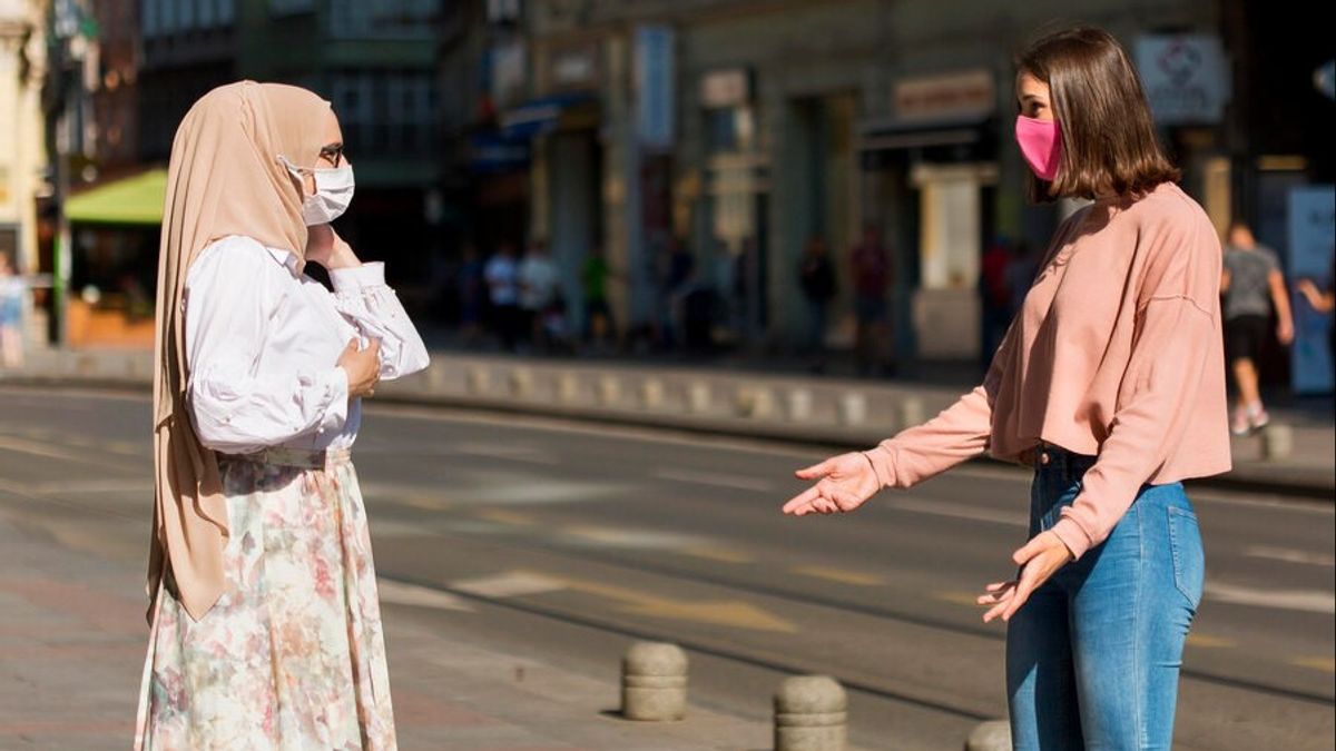 المهلة الزمنية للزوجة تترك الزوج وفهم الفراش السرير