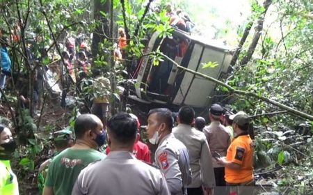 Kecelakaan Maut Bus Masuk Jurang 20 Meter dan Tewaskan 7 Orang di Magetan, Polisi Lakukan Penyelidikan