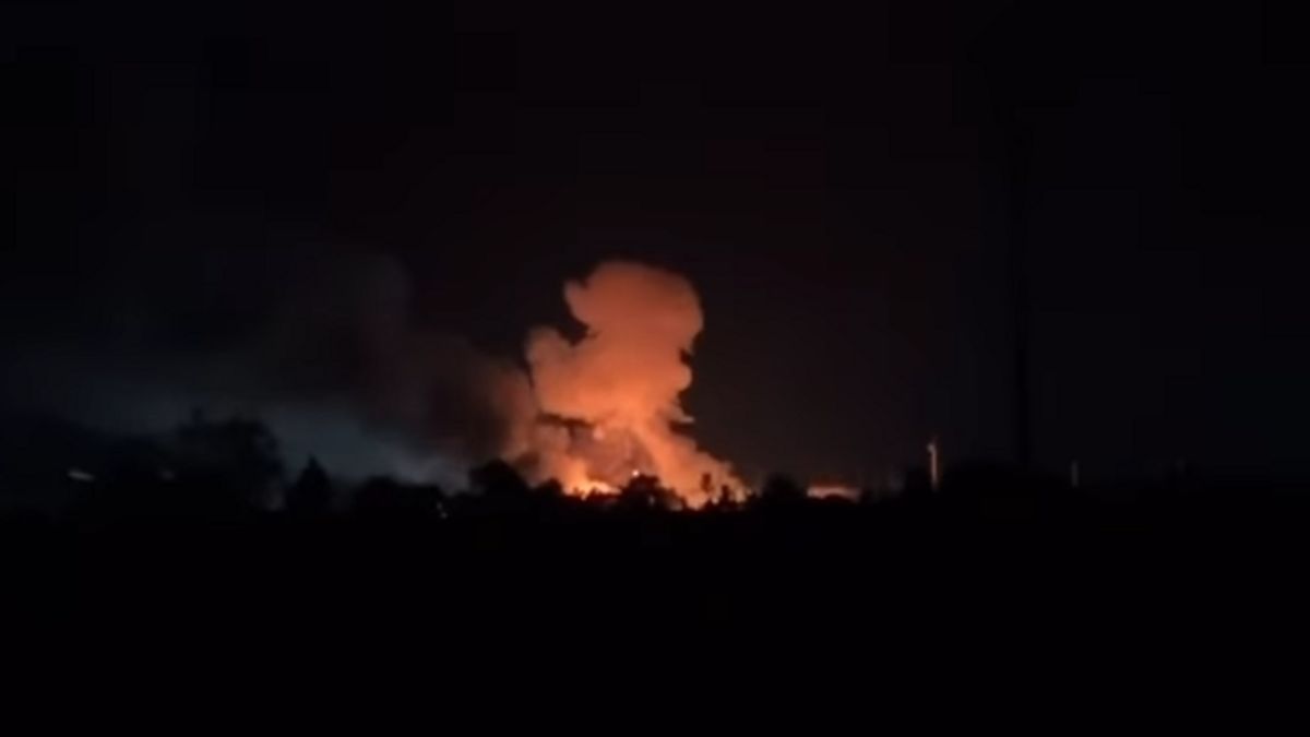 乌克兰无人机袭击俄罗斯伊尔斯基炼油厂