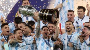 Awaiting The Birth Of The Maradona Cup That Brought Together Italy And Argentina