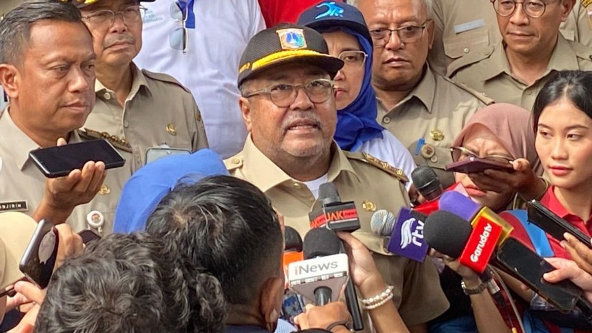 Cek Kebutuhan Pokok, Wagub Rano Karno Pastikan Persediaan Daging dan Bahan Pangan Aman Jelang Ramadan