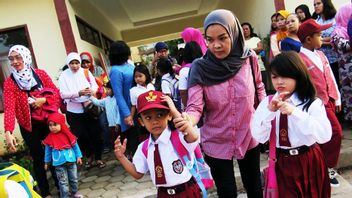 Rano Karno Ingatkan Tukin Dipotong Jika ASN Telat Ngantor Gara-gara Antar Anak Hari Pertama Sekolah Tanpa Izin