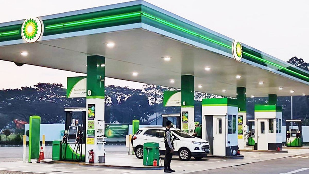 BP AKR将RON 92燃料价格降至每升13,200印尼盾