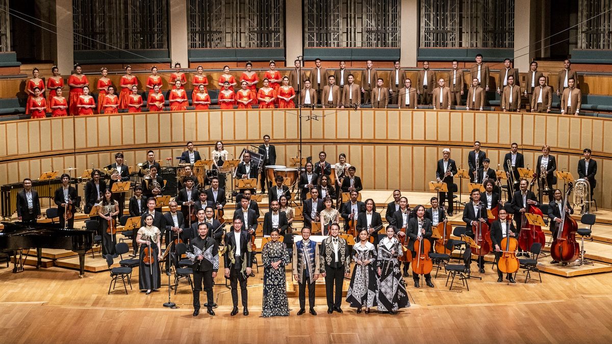 Achieve Standing Ovation To Watch By Cesc Fabregas, JCO Bersinar In Vienna And Roma