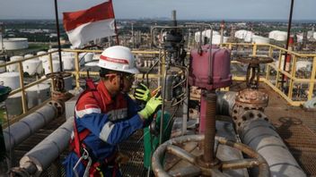 预计霍尔木兹海峡关闭,Pertamina通过阿曼和印度交换船只