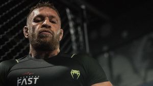 يظهر الرئيس التنفيذي لشركة UFC وسط تكهنات بإلغاء مبارزة ماكغريغور ضد تشاندلر