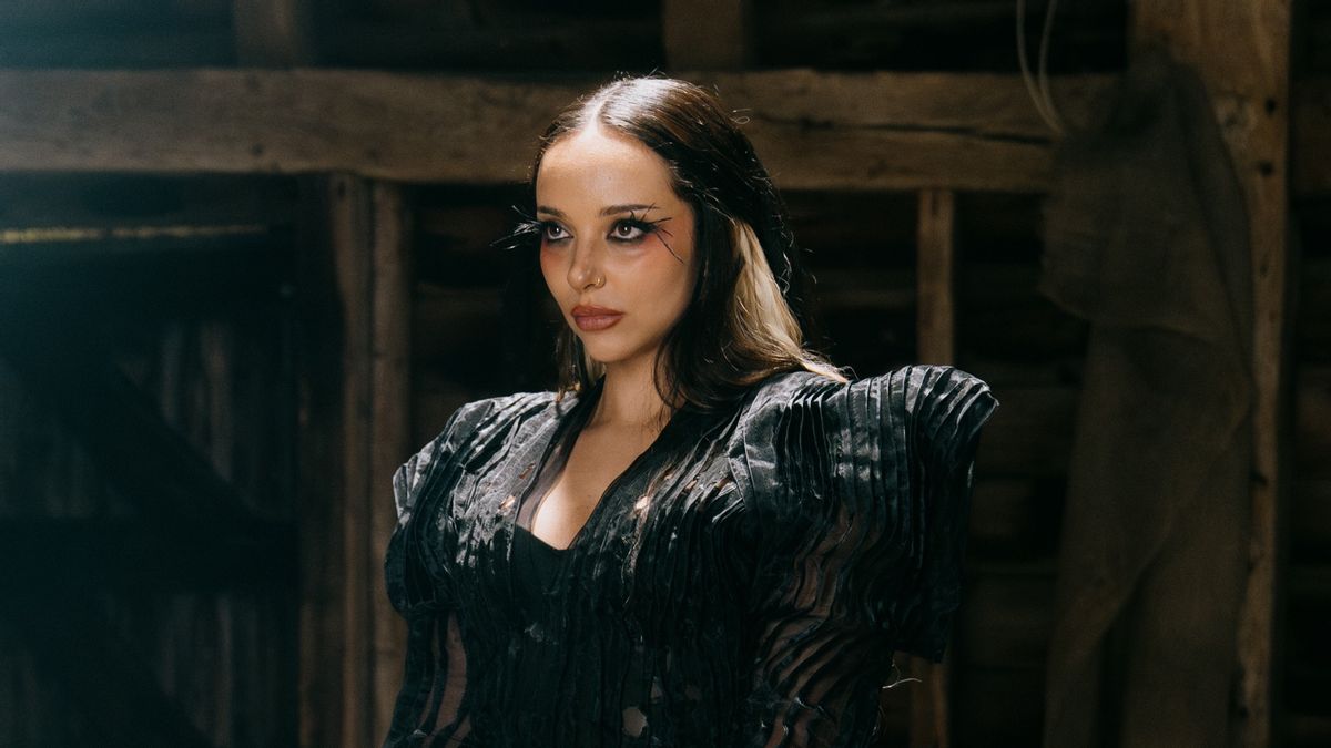 Lebih Fenomenal, JADE Suguhkan Album Versi Deluxe That's Showbiz Baby! The Encore