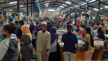 Market Traders In Bintan Do Not Apply Health Protocols