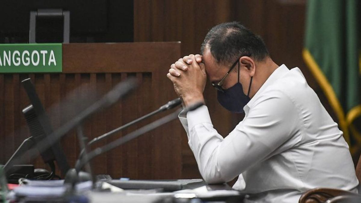 拉斐尔·阿隆·特里桑博多被判处14年徒刑,尽管他被指控为国家服务