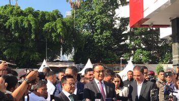 Anies-Imin和Ganjar Mahfud 出席宪法法院裁决听证会,Prabowo-Gibran Absen