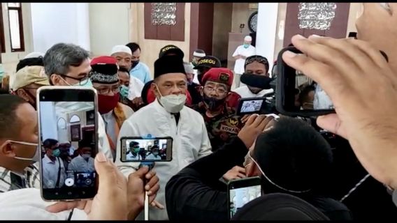 Massa Menghadang KAMI di Surabaya, Gatot Nurmantyo: Demo Dibayar, KAMI Bawa Berkah