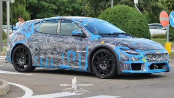電動仕様のリーク、フェラーリの最初の電気自動車