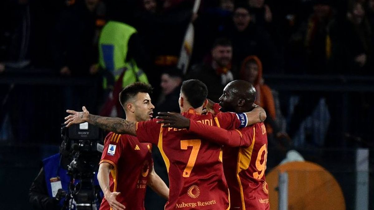 La Roma s’est imposée 2-1 contre Vérona lors du premier match d’entraîneur de Rossi