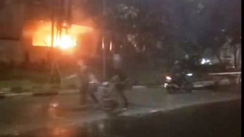 Central Jakarta Penjompongan Police Post Burned, Perpetrators Suspected Of Riots