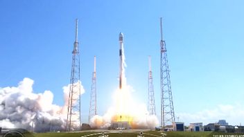 SpaceX Kembali Sukses Luncurkan 53 Satelit Starlinks dengan Roket Falcon 9