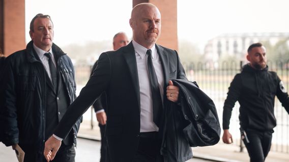 Sean Dyche succède à Thomas Frank, licencié par Nottingham Forest