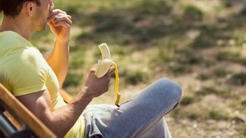 The Best Fruits to Eat Before Exercising for Maximum Energy