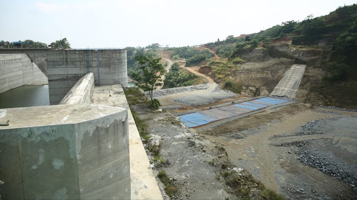 PUPR省は、来年7月末に北スマトラのラウ・シメメ・ダムを標的にしている。