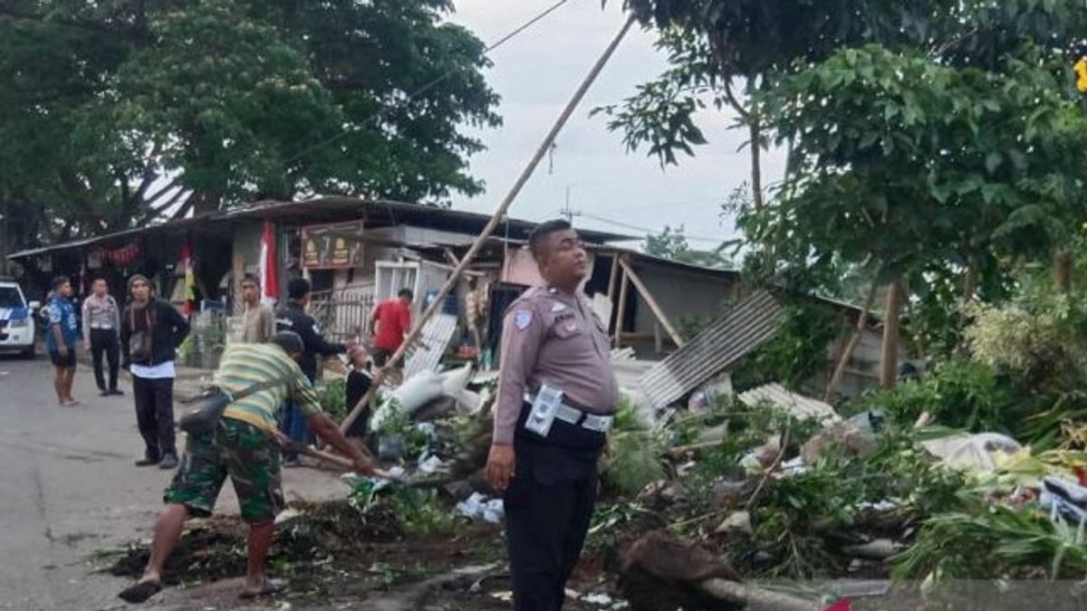 カラワンの扶桑オレントラック、1人が死亡
