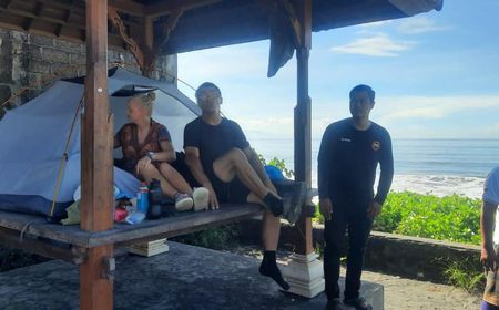 Pasangan Bule Polandia di Bali yang Viral karena Bikin Tenda Saat Nyepi Dibawa ke Imigrasi